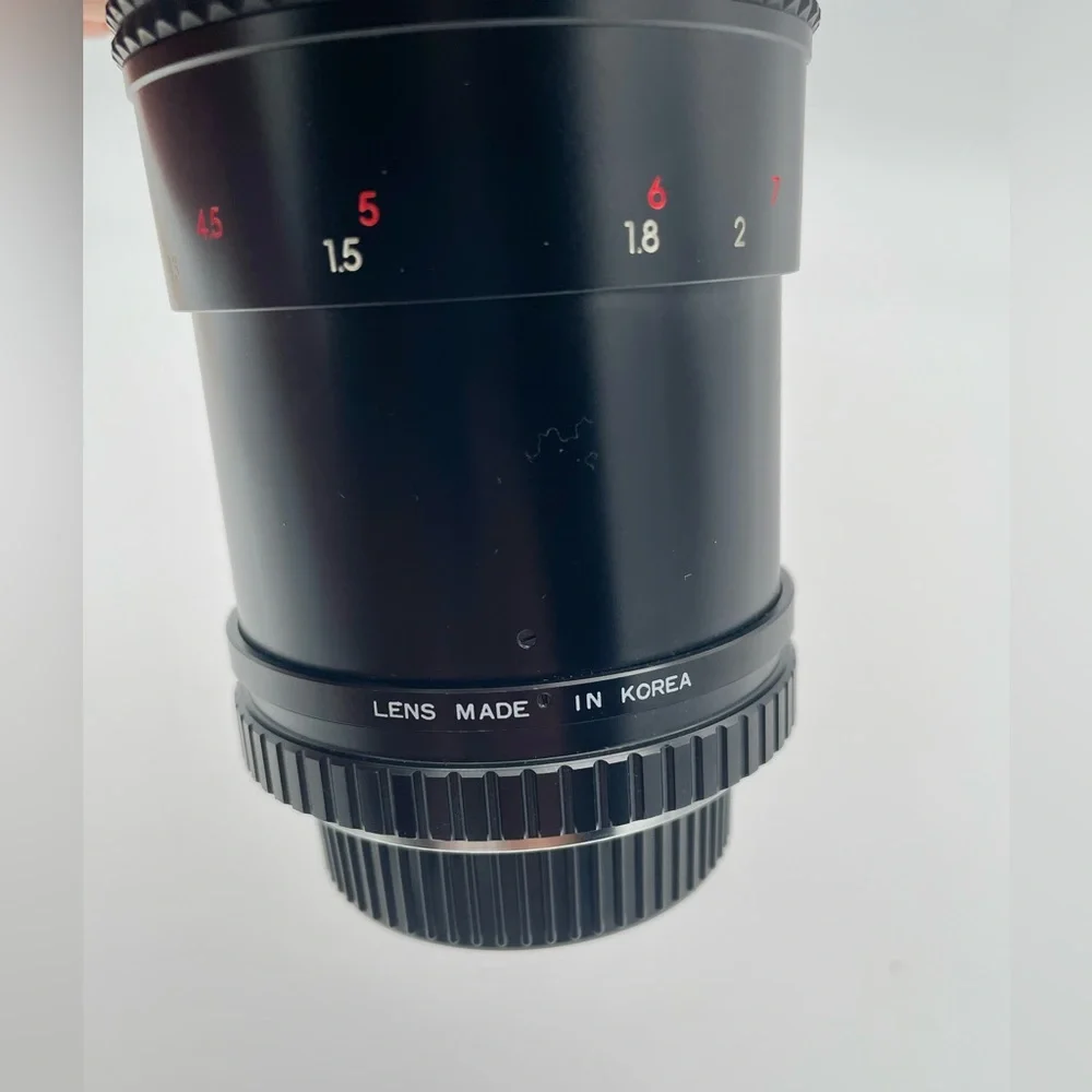 Craig Optics McAuto Zoom 80mm-200mm 1:3.9 f No. 8615169 Lens W/ UV Haze Lens Cap